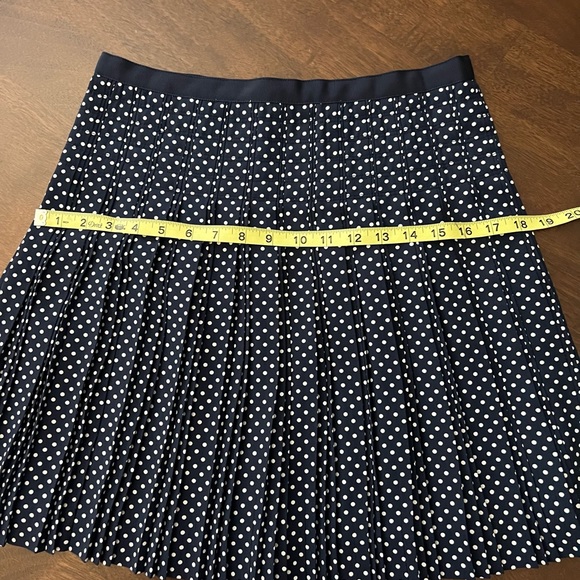Excellent used J Crew polka dot skirt size 2 (SOLD) - Picture 5 of 9
